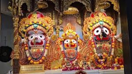 Crowds throng Puri for Rath Yatra,