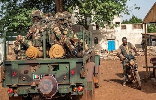 Mali kidnapping incident 2025