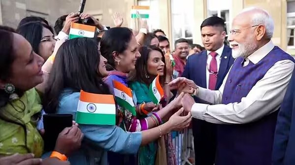Prime Minister Narendra Modi receives a warm welcome from the members of the Indian Diaspora