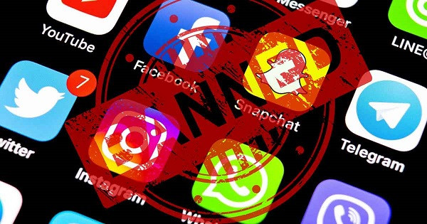 Ban on Pak social media