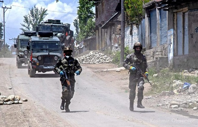 army militant clash