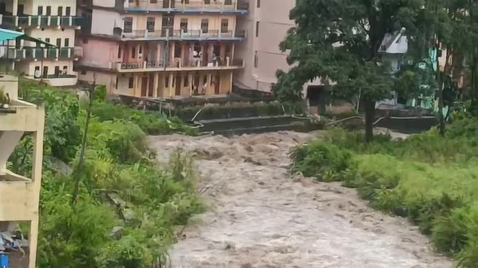 Cloudbursts in Uttarakhand's Chamoli and Rudraprayag