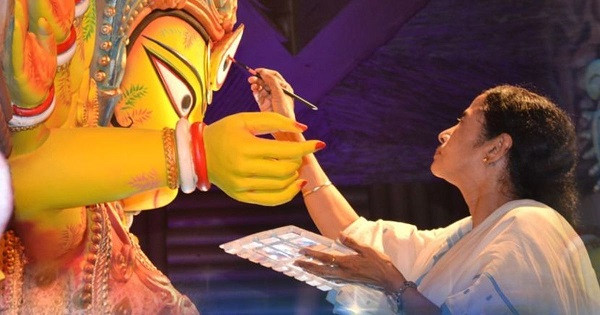 Kolkata Durga Puja, Mamata Banerjee writes 17 songs