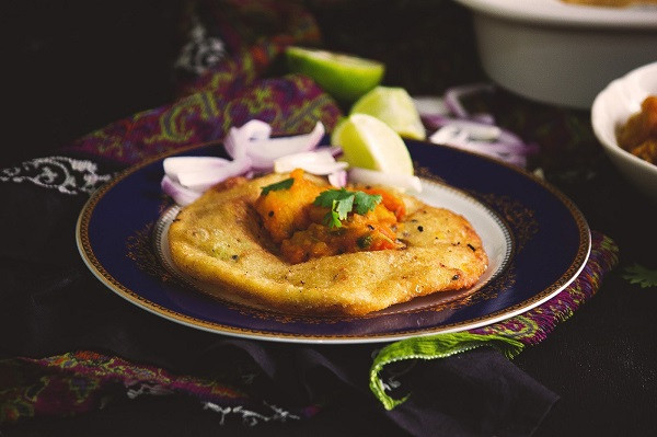 Bhetki Macher Kochuri