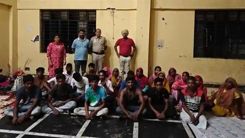 28 illegal Bangladeshis arrested in Delhi