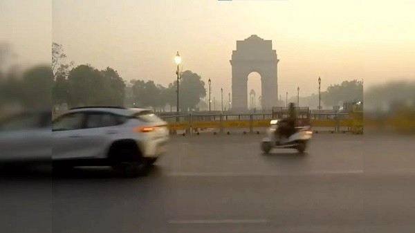 Air Pollution  level in Delhi