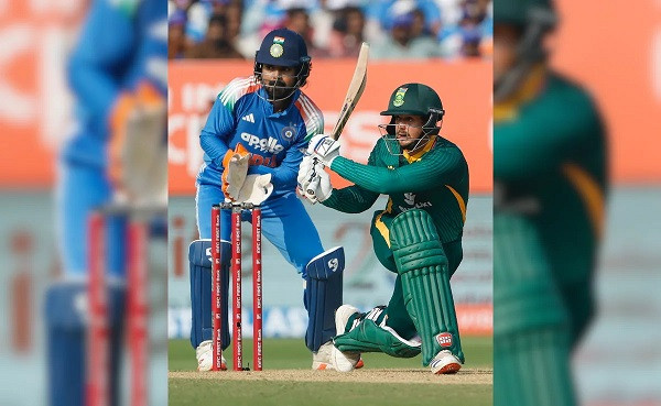 Quinton De Kock in action for South Africa vs India