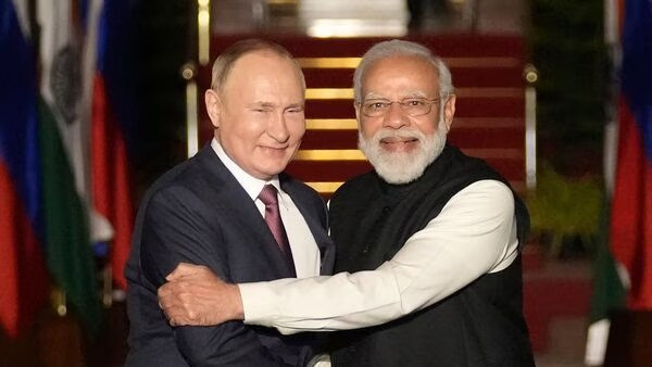 Russian President Vladimir Putin and Indian PM Narendra Modi