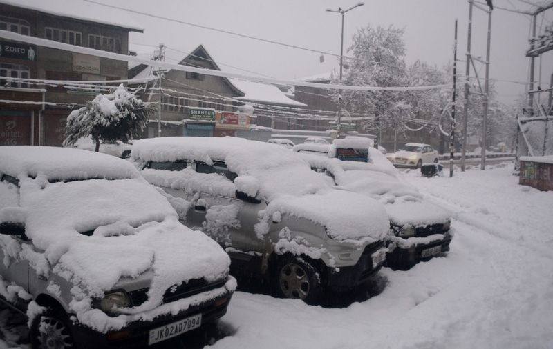 Snowfall forecast Kashmir
