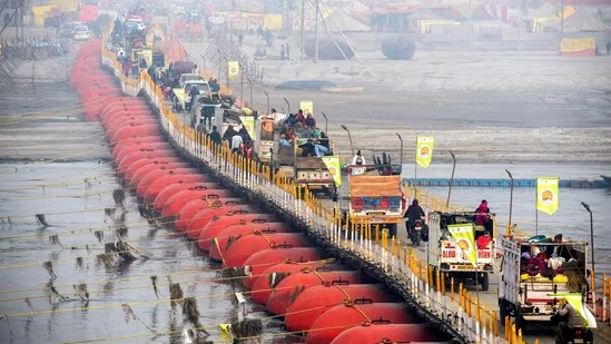 Devotees arrive at Sangam to attend Magh Mela 2026