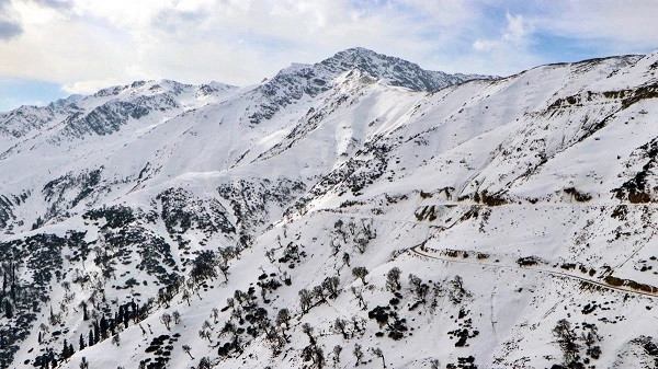 Heavy snowfall In  Jammu & Kashmir