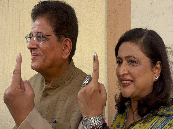 Piyush Goyal Casts Vote In Mumbai BMC Polls