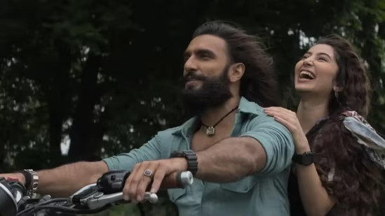Ranveer Singh and Sara Arjun in a still from the film