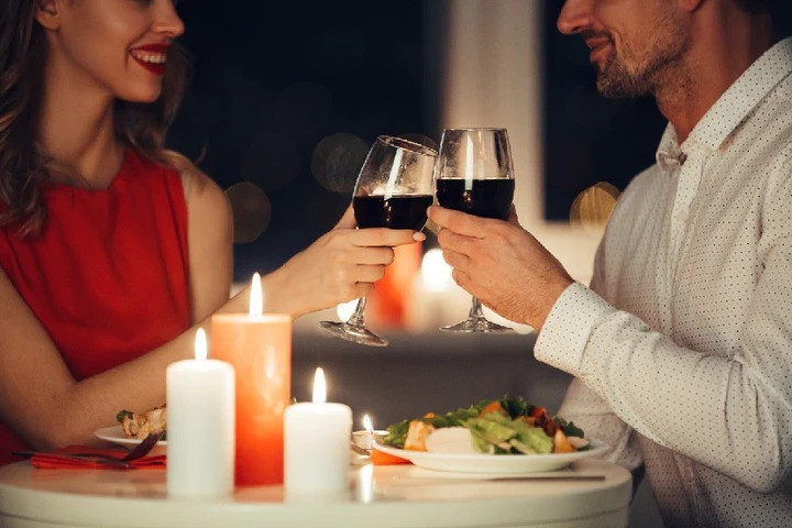 Romantic Dinner Ideas for Couples