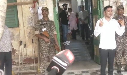 Abhishek Casts Vote