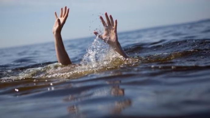 Three children drown while bathing in pond