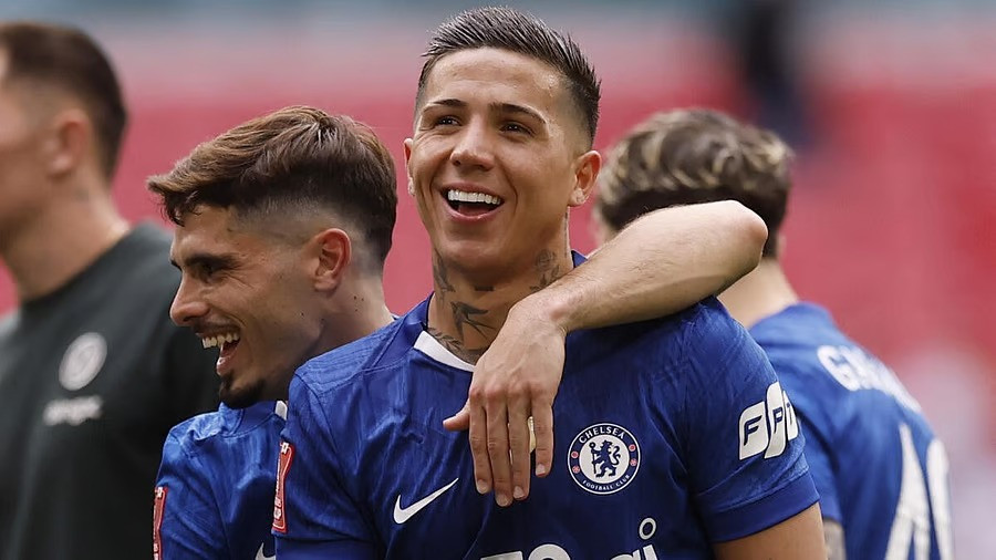 Chelsea's Pedro Neto and Enzo Fernandez celebrate after the match