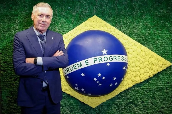 Carlo Ancelotti has extended his contract with Brazil for another four years