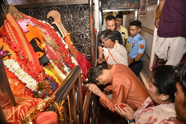 Governor RN Ravi Kalighat visit