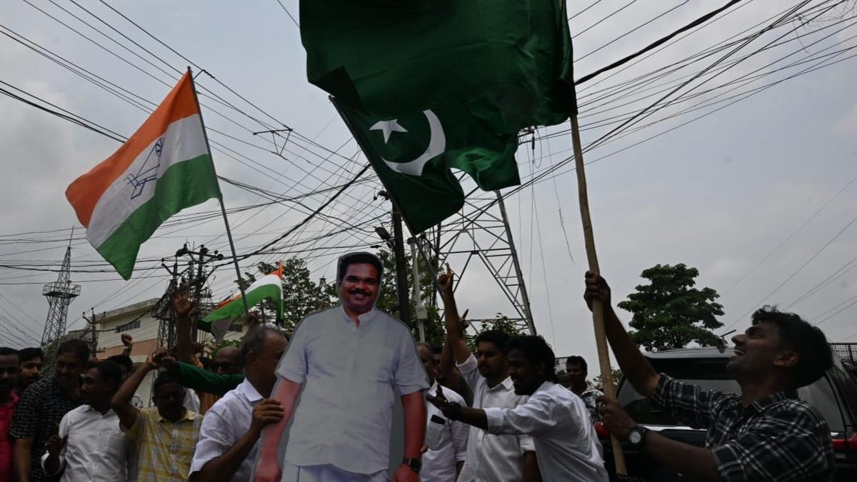 UDF workers celebrating at Kalamassery in Ernakulam District