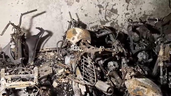 3 members of a family killed, 2 critically injured in Delhi’s Govindpuri building fire