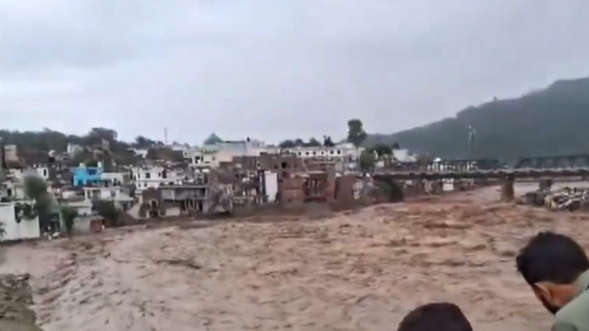 Flash Floods Hit J&K's Rajouri