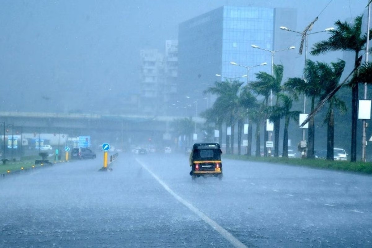 Heavy rain in Mumbai