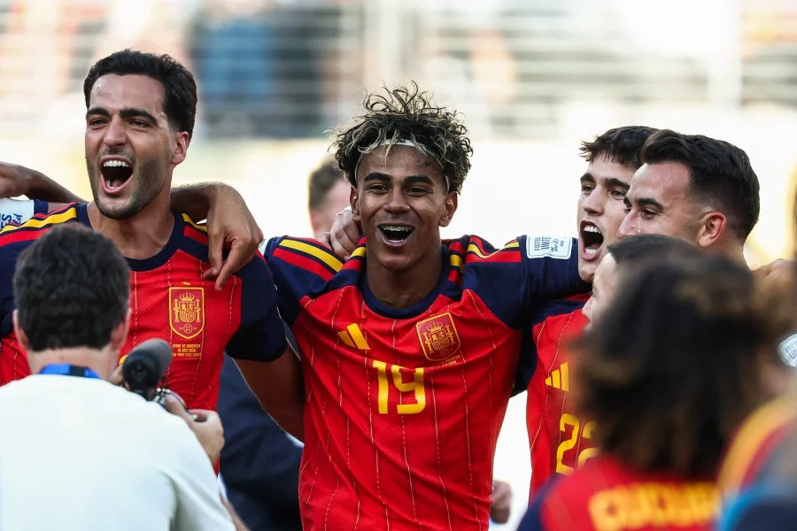 Spain Creates History