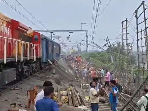 Rail track subsidence hits Farakka again, over 20 trains cancelled