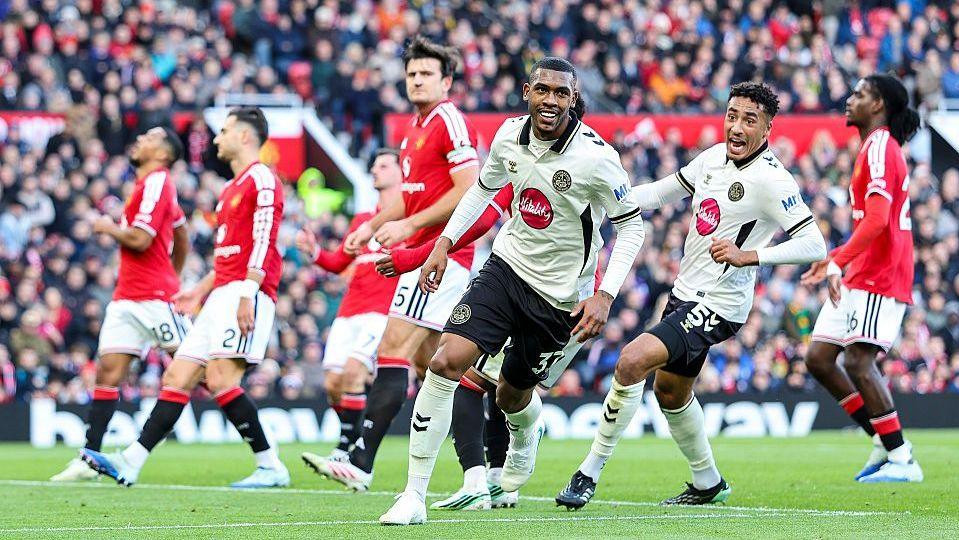 Bournemouth thrash Man United