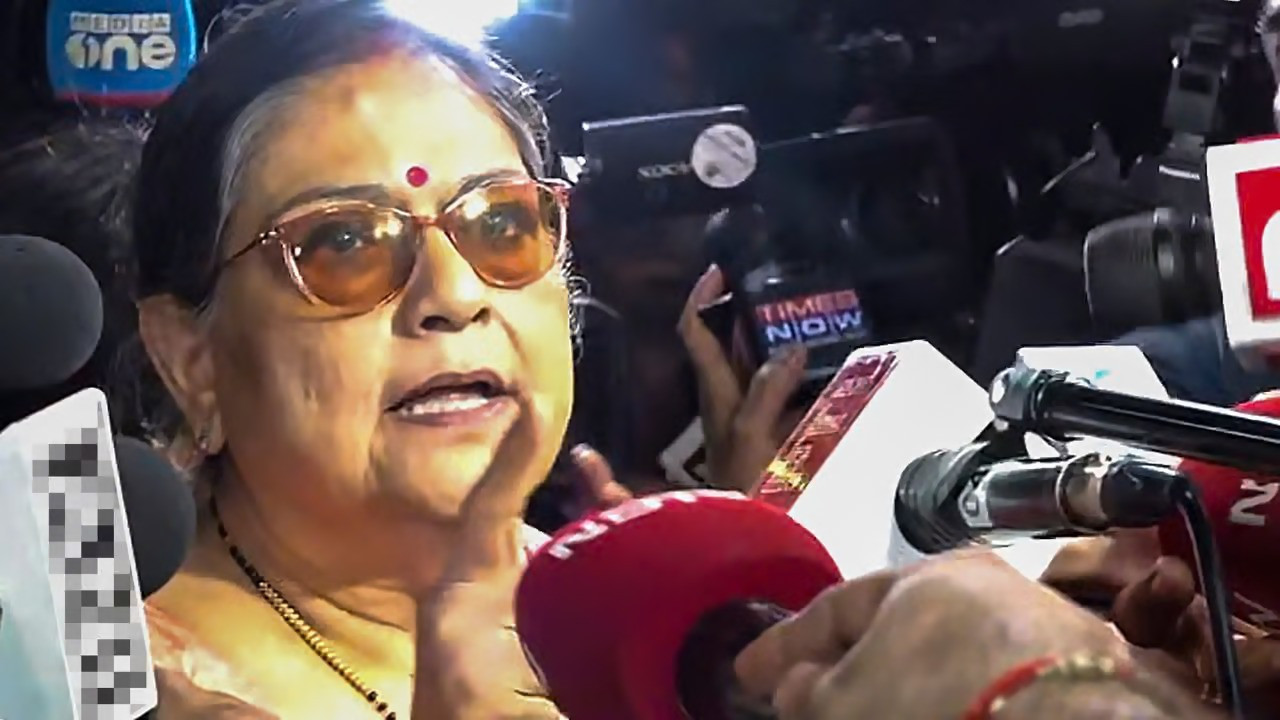 Kakoli Ghosh Dastidar Targets Indranil Sen