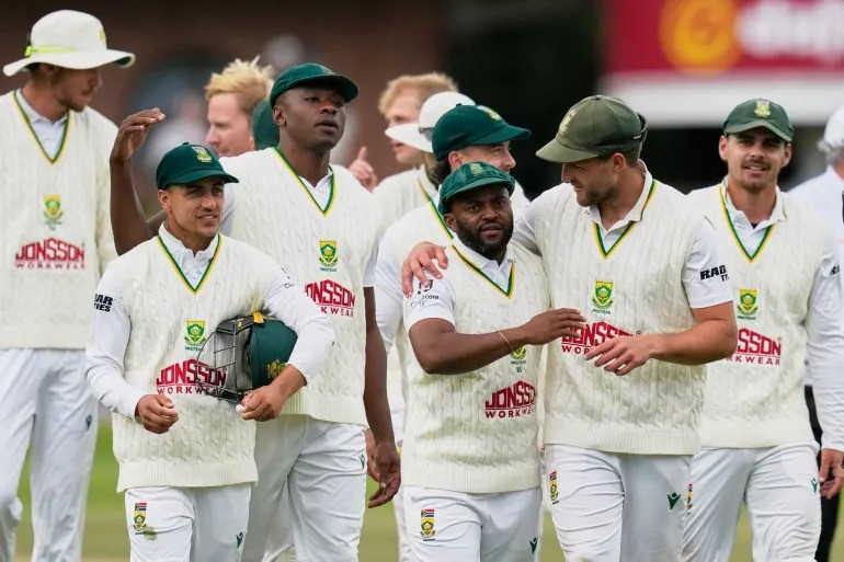 South Africa crush Australia